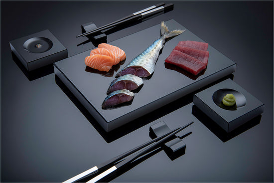 Black Glass Sushi set, Thunfisch Sushi, Lachs Sushi